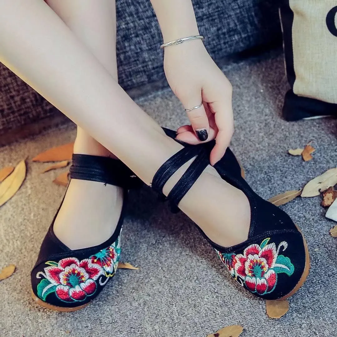 ZTWUTANG Women's Floral Embroidered Flat Shoes Pointed Toe Low Heel Mary Jane Shoes
